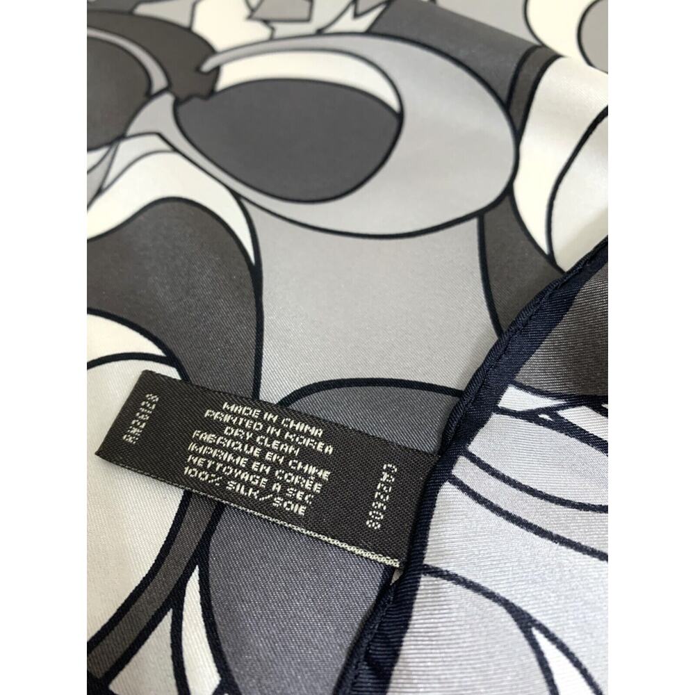 COACH Vintage 27" Square Silk Scarf Tonal Gray OPTIC Signature Pattern - Picture 7 of 10